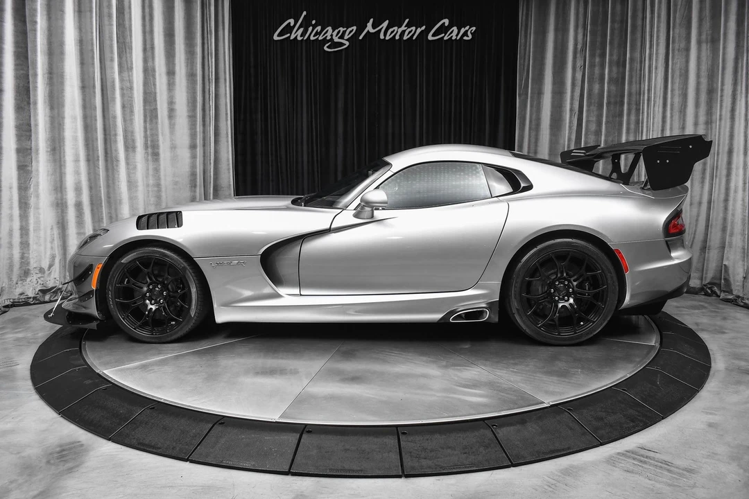 2015 Dodge Viper 5th Gen - Image 30 of 31