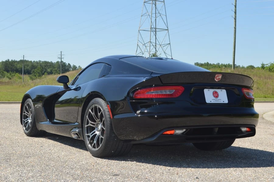 2015 Dodge Viper 5th Gen - Image 2 of 8