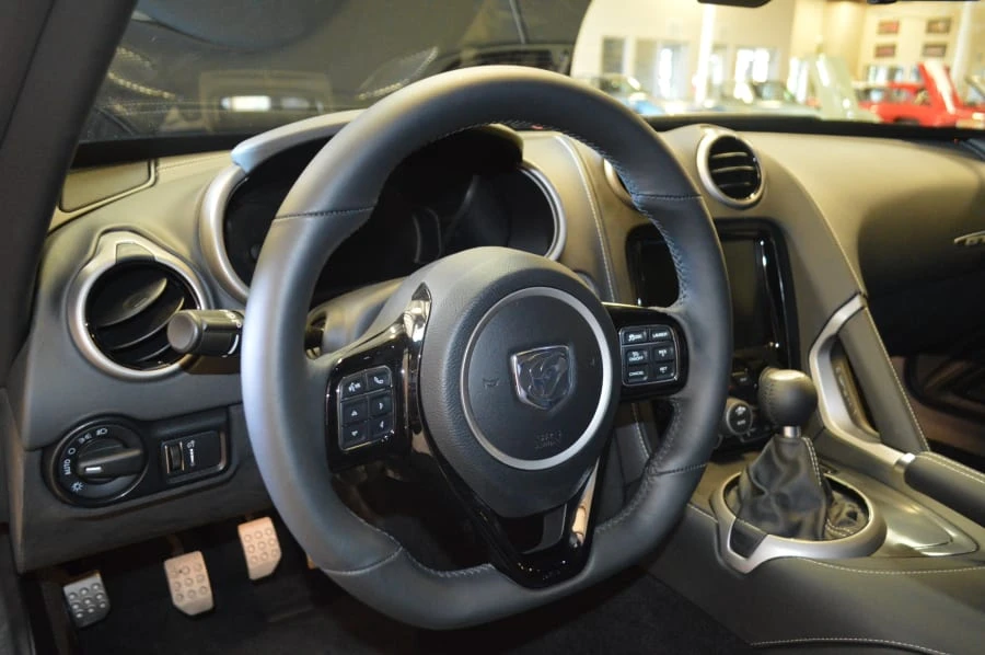 2015 Dodge Viper 5th Gen - Image 3 of 8