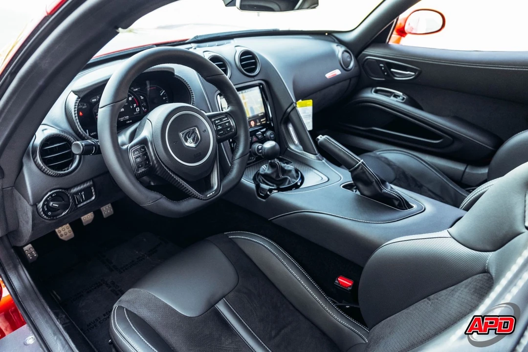 2015 Dodge Viper 5th Gen - Image 2 of 12
