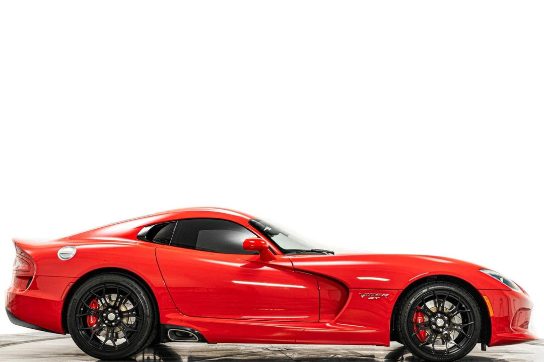 2015 Dodge Viper 5th Gen - Image 2 of 12
