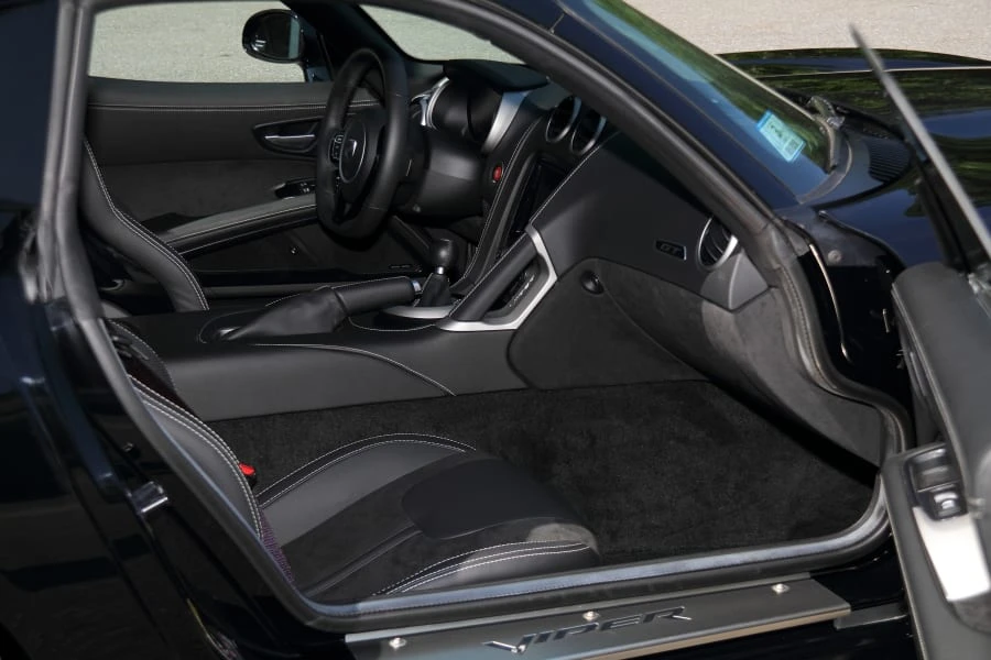 2015 Dodge Viper 5th Gen - Image 29 of 31