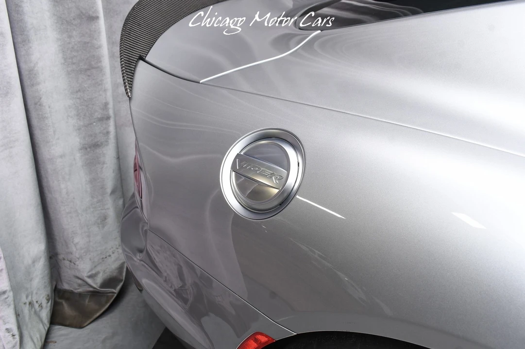 2015 Dodge Viper 5th Gen - Image 9 of 12