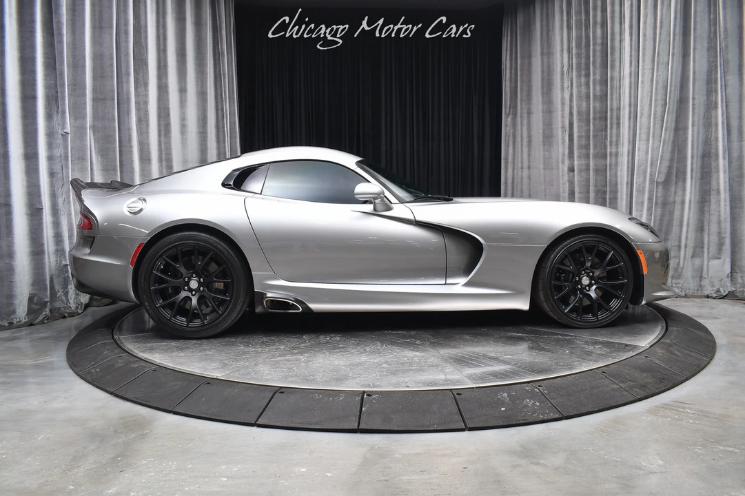2015 Dodge Viper 5th Gen - Image 4 of 12