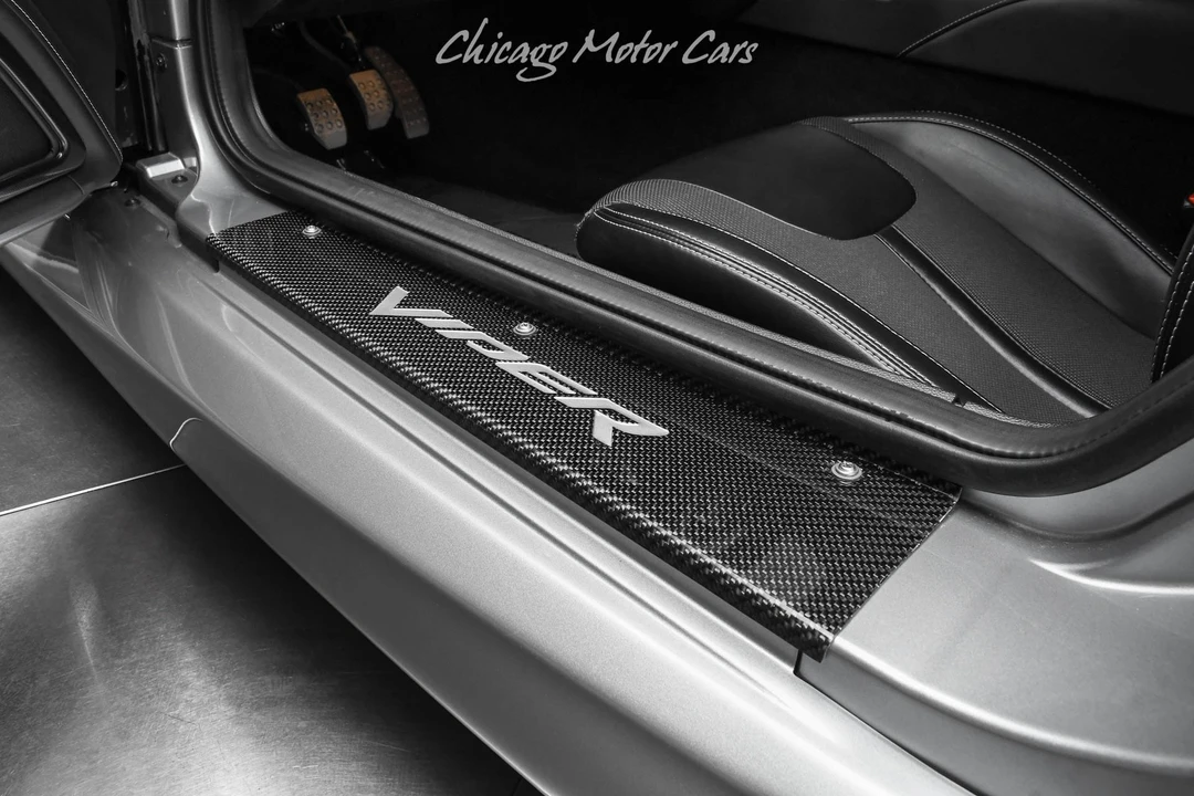 2015 Dodge Viper 5th Gen - Image 21 of 31