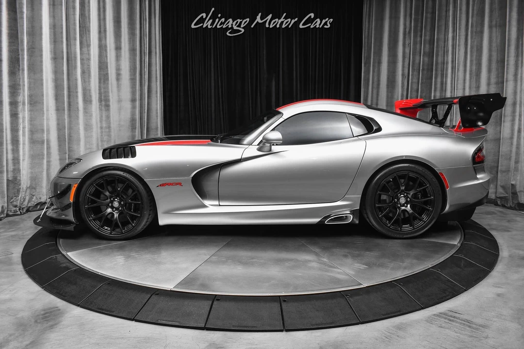 2015 Dodge Viper 5th Gen - Image 28 of 31