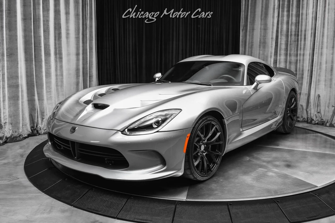 2015 Dodge Viper 5th Gen - Image 2 of 12