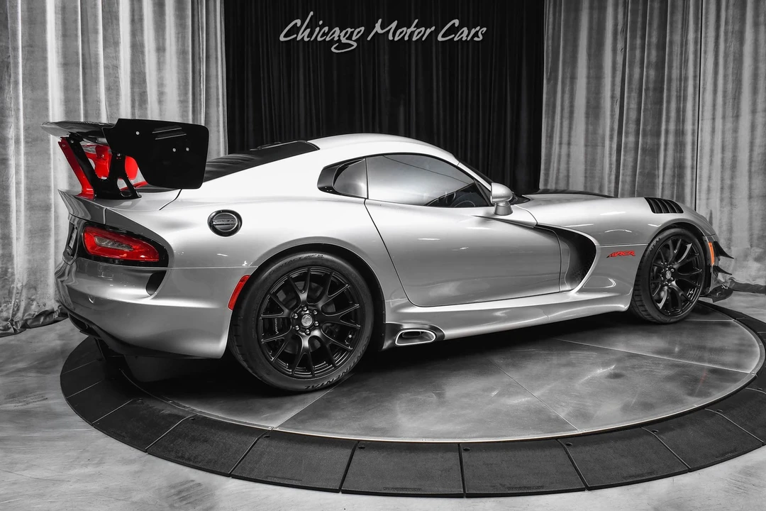 2015 Dodge Viper 5th Gen - Image 5 of 31