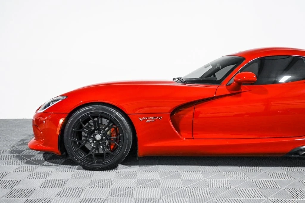 2015 Dodge Viper 5th Gen - Image 17 of 21