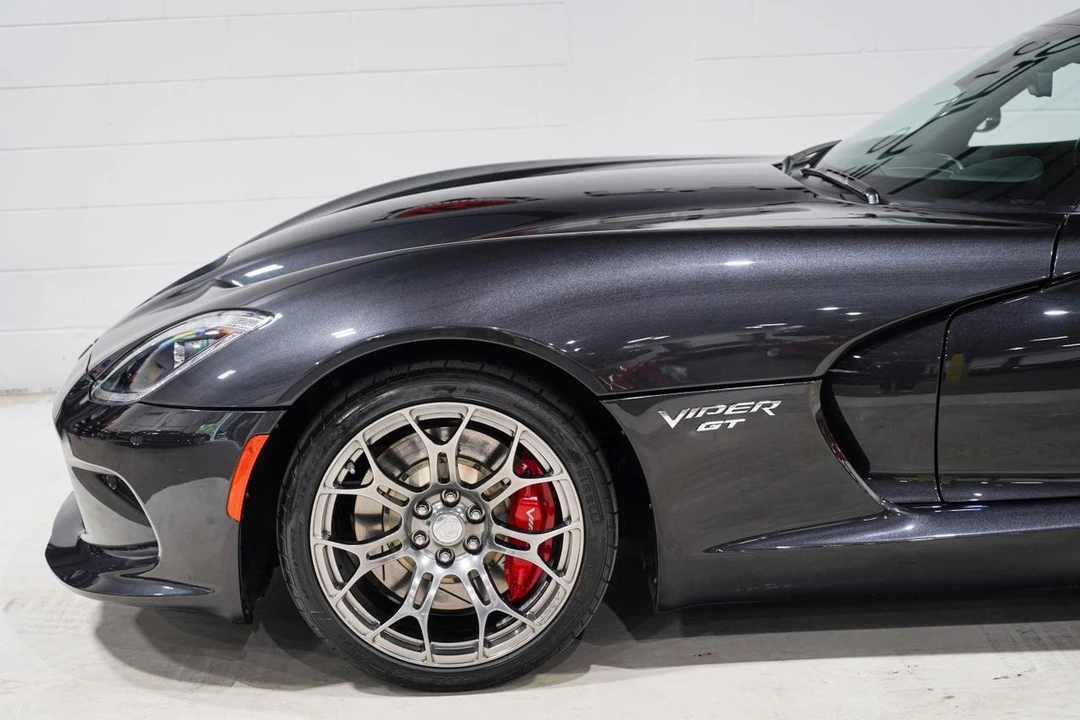 2015 Dodge Viper 5th Gen - Image 30 of 31