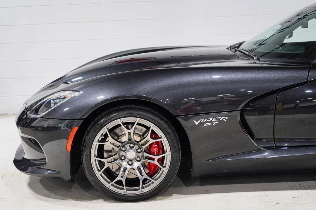 2015 Dodge Viper 5th Gen - Image 30 of 31