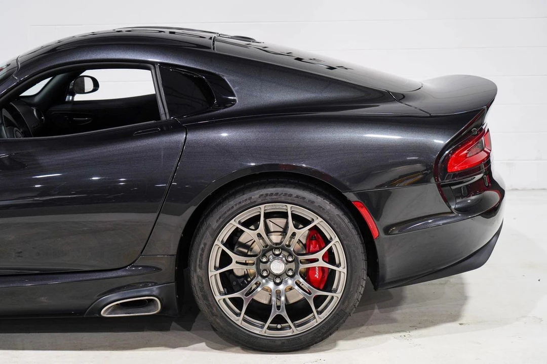 2015 Dodge Viper 5th Gen - Image 29 of 31
