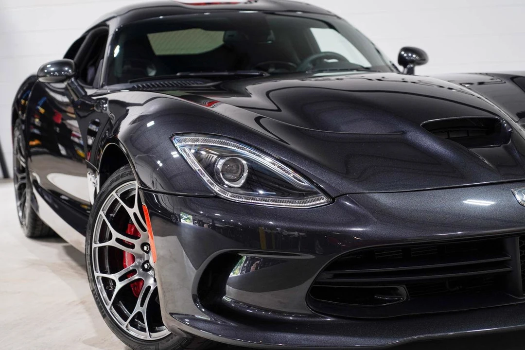 2015 Dodge Viper 5th Gen - Image 24 of 31
