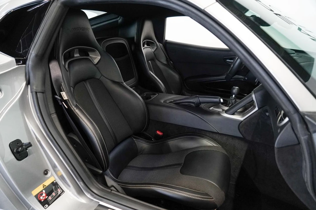 2015 Dodge Viper 5th Gen - Image 15 of 21