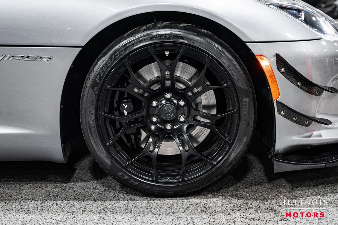 2015 Dodge Viper 5th Gen - Image 13 of 31