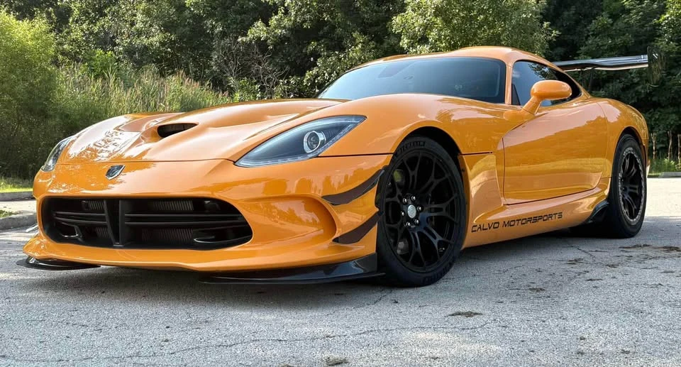 2015 Dodge Viper 5th Gen - Image 4 of 20