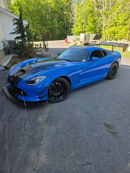 2015 Dodge Viper 5th Gen - Image 2 of 13