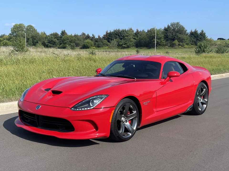 2015 Dodge Viper 5th Gen - Image 14 of 31