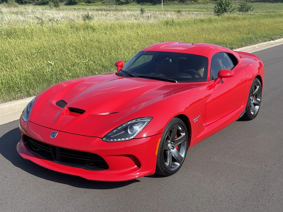 2015 Dodge Viper 5th Gen - Image 15 of 31