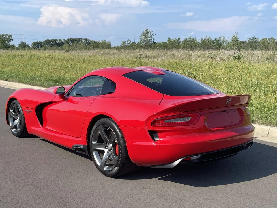 2015 Dodge Viper 5th Gen - Image 24 of 31