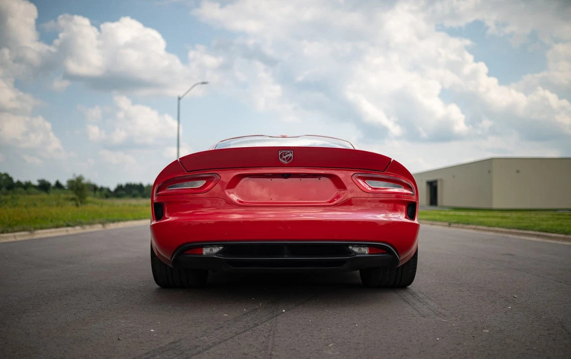 2015 Dodge Viper 5th Gen - Image 11 of 31