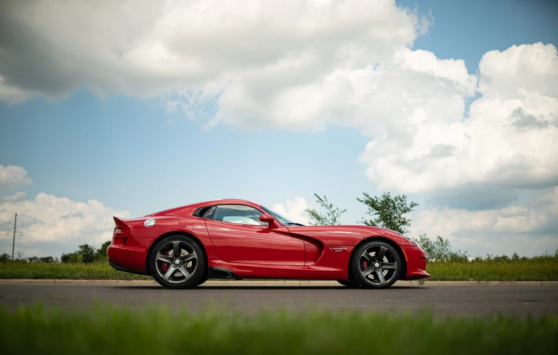 2015 Dodge Viper 5th Gen - Image 9 of 31