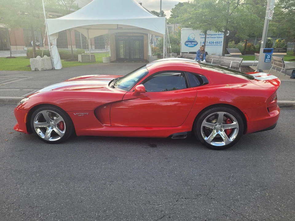 2015 Dodge Viper 5th Gen - Image 17 of 31