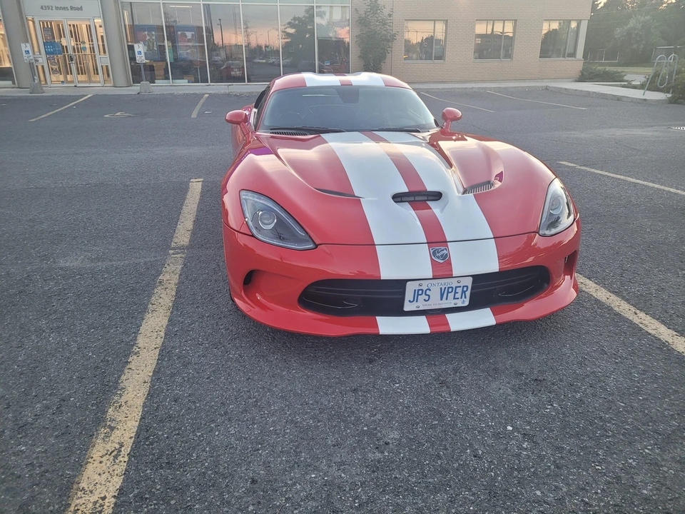 2015 Dodge Viper 5th Gen - Image 2 of 31