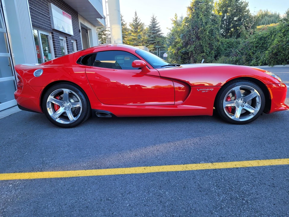2015 Dodge Viper 5th Gen - Image 20 of 31