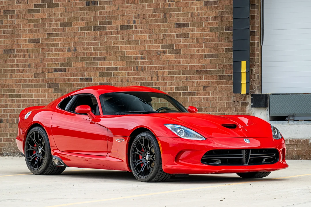 2015 Dodge Viper 5th Gen - Image 11 of 31