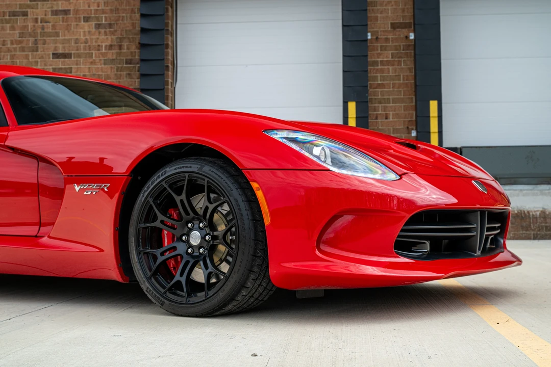 2015 Dodge Viper 5th Gen - Image 15 of 31