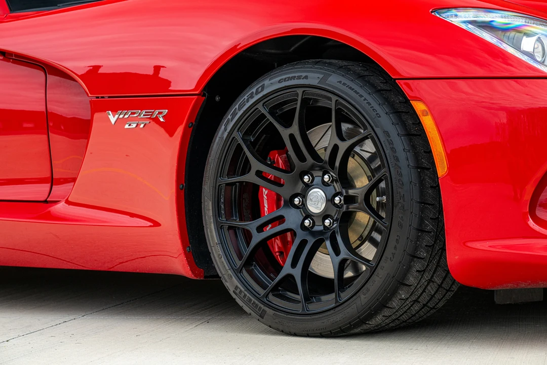 2015 Dodge Viper 5th Gen - Image 16 of 31