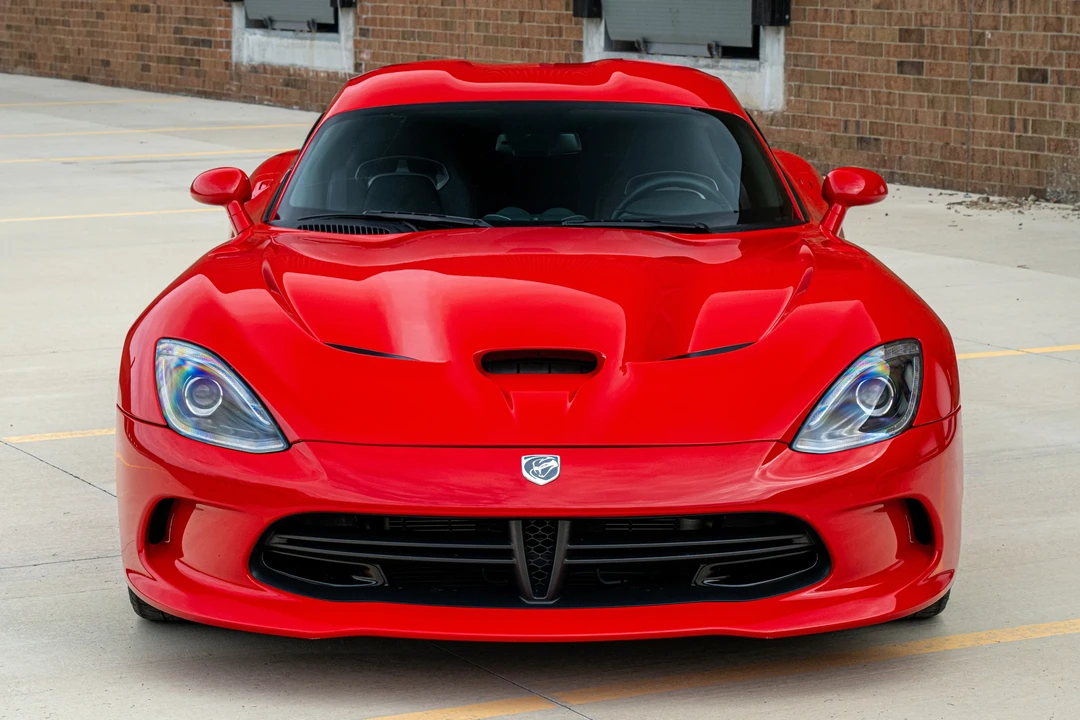 2015 Dodge Viper 5th Gen - Image 2 of 31