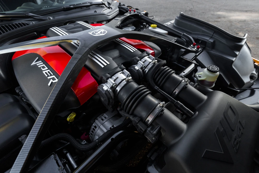 2015 Dodge Viper 5th Gen - Image 14 of 31