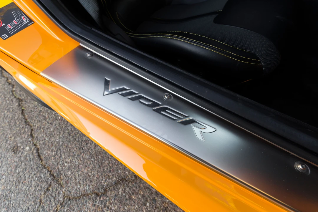 2015 Dodge Viper 5th Gen - Image 7 of 31