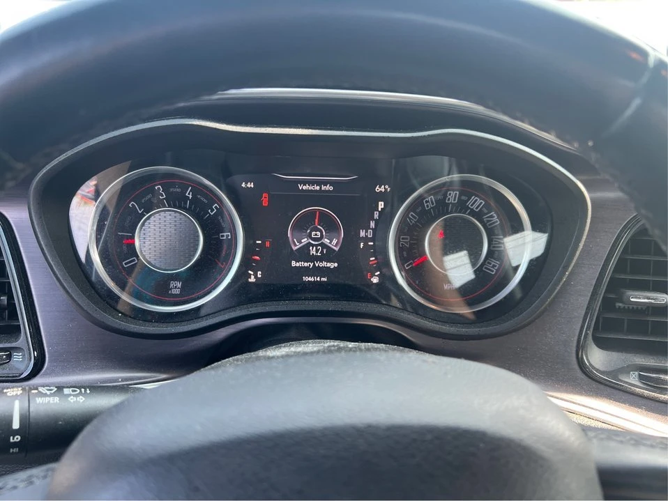 2015 Dodge Challenger 3rd Gen - Image 15 of 20