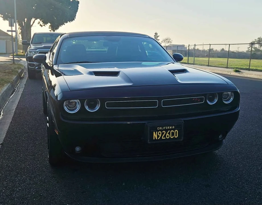 2015 Dodge Challenger 3rd Gen - Image 18 of 20
