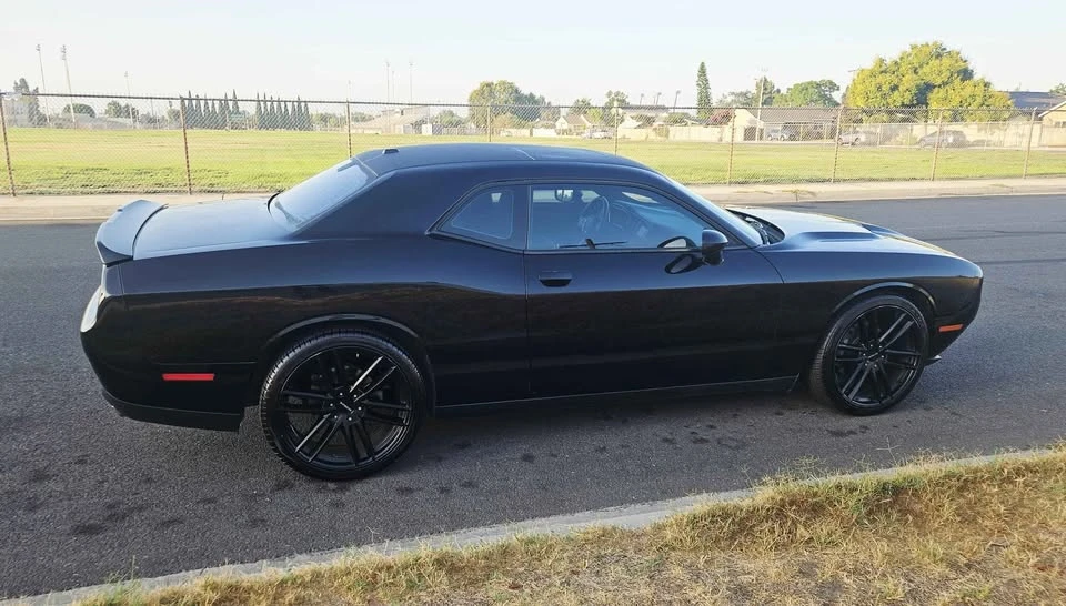 2015 Dodge Challenger 3rd Gen - Image 13 of 20