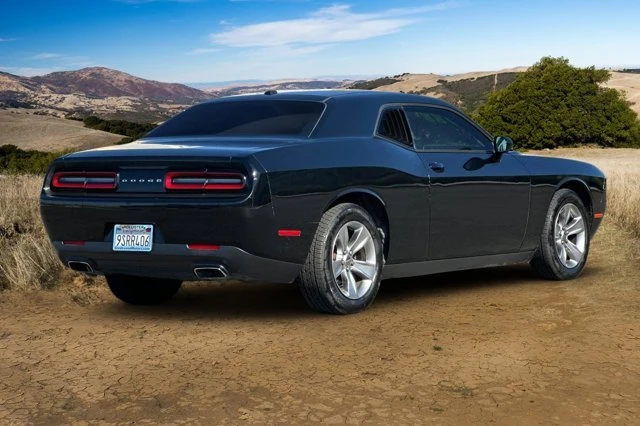 2015 Dodge Challenger 3rd Gen - Image 3 of 8