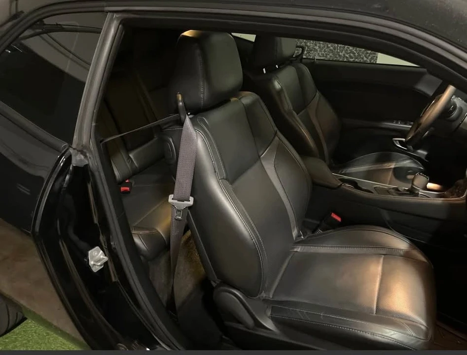 2015 Dodge Challenger 3rd Gen - Image 5 of 7