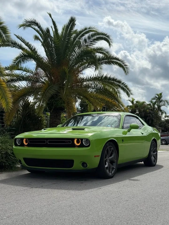 2015 Dodge Challenger 3rd Gen - Image 2 of 16