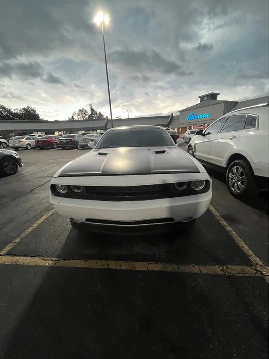 2015 Dodge Challenger 3rd Gen - Image 3 of 3