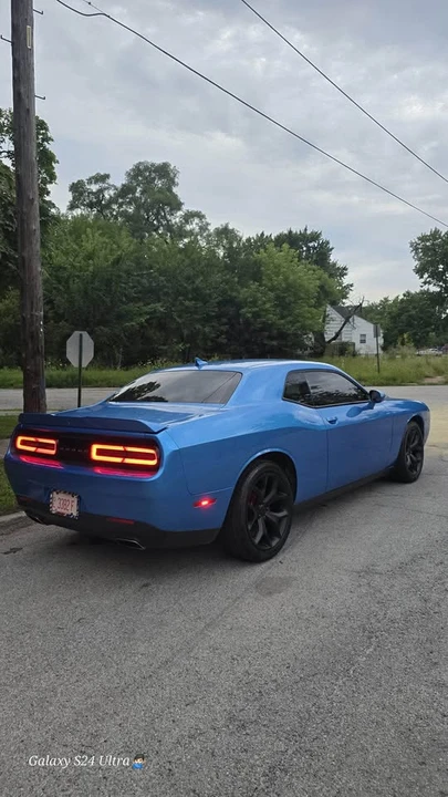 2015 Dodge Challenger 3rd Gen - Image 5 of 14