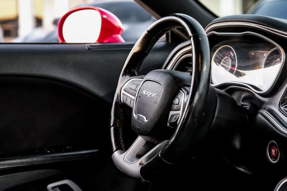 2015 Dodge Challenger 3rd Gen - Image 13 of 20