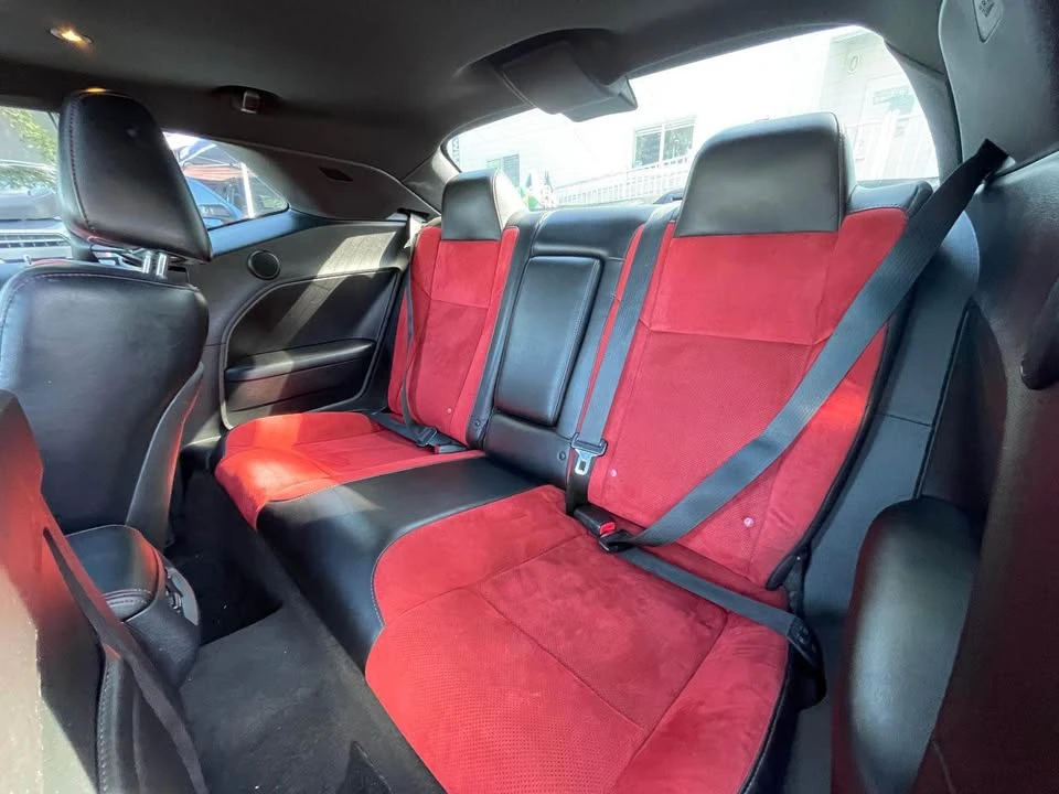 2015 Dodge Challenger 3rd Gen - Image 3 of 8