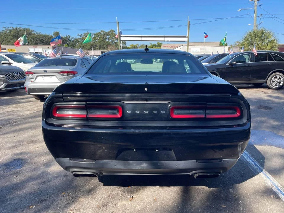 2015 Dodge Challenger 3rd Gen - Image 6 of 8