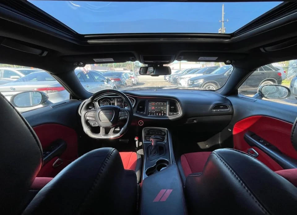 2015 Dodge Challenger 3rd Gen - Image 2 of 8