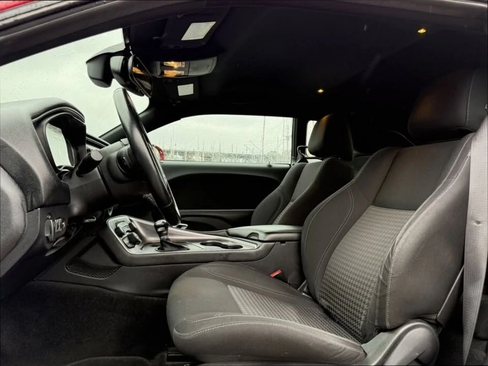 2015 Dodge Challenger 3rd Gen - Image 16 of 19