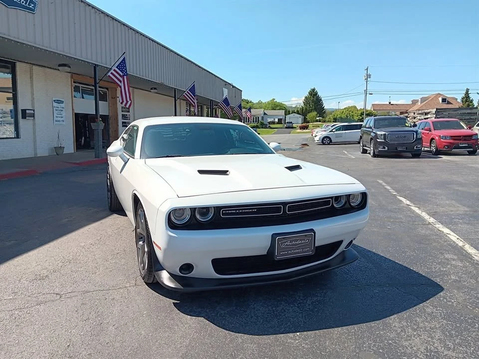 2015 Dodge Challenger 3rd Gen - Image 5 of 9