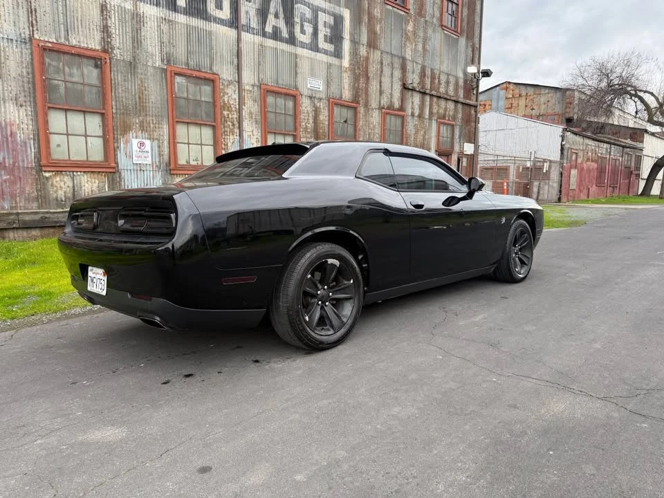 2015 Dodge Challenger 3rd Gen - Image 3 of 7